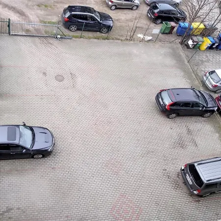 Lejlighed Centrum, 700m Do Plazy - 2 Sypialnie, Salon, Balkon, Bezplatny Parking, Gdynia