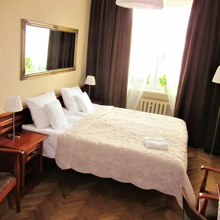 Centrum, 700m Do Plazy - 2 Sypialnie, Salon, Balkon, Bezplatny Parking, * Gdynia